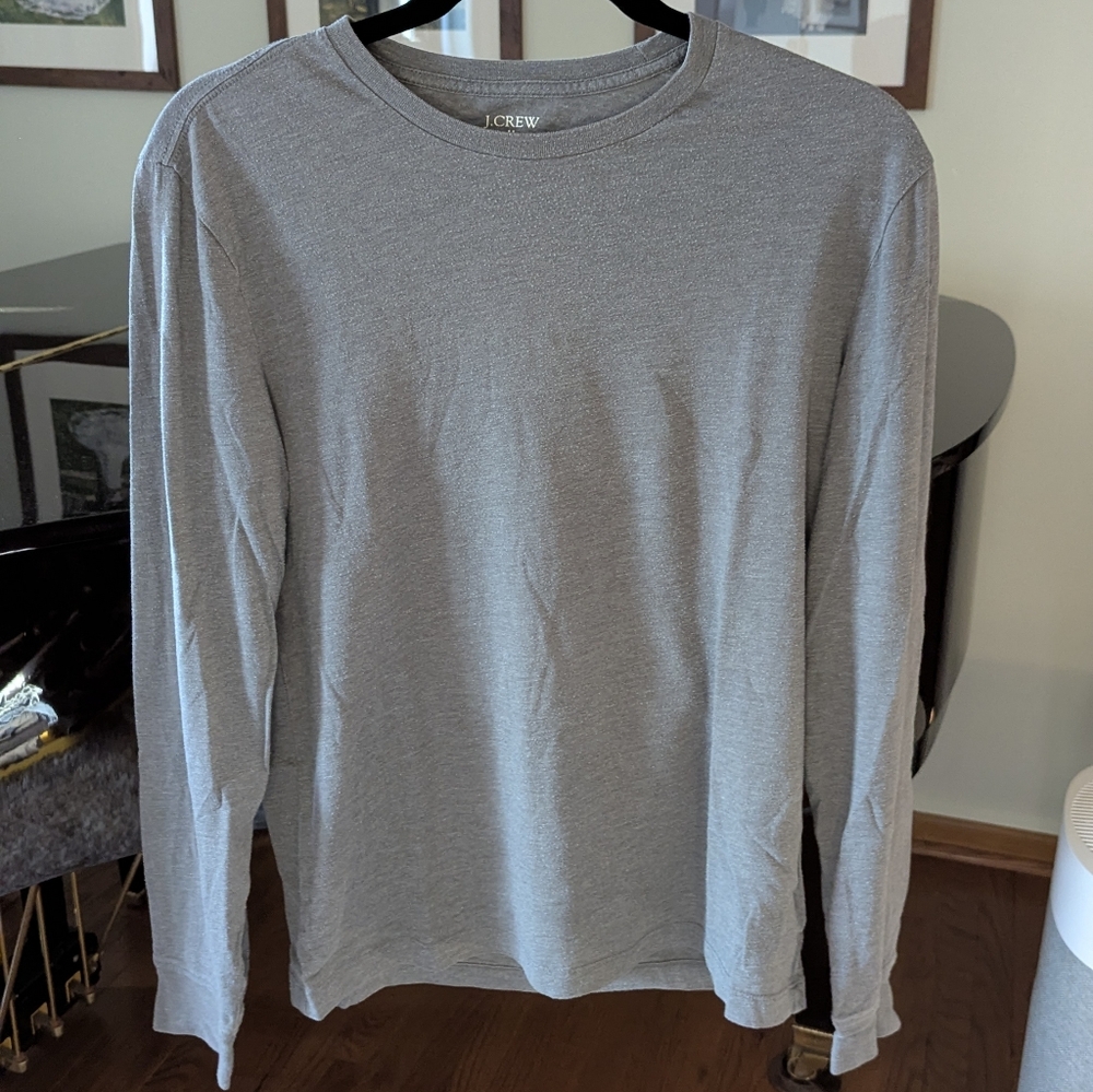 J. Crew Men's Heather Gray Long Sleeve Tee
